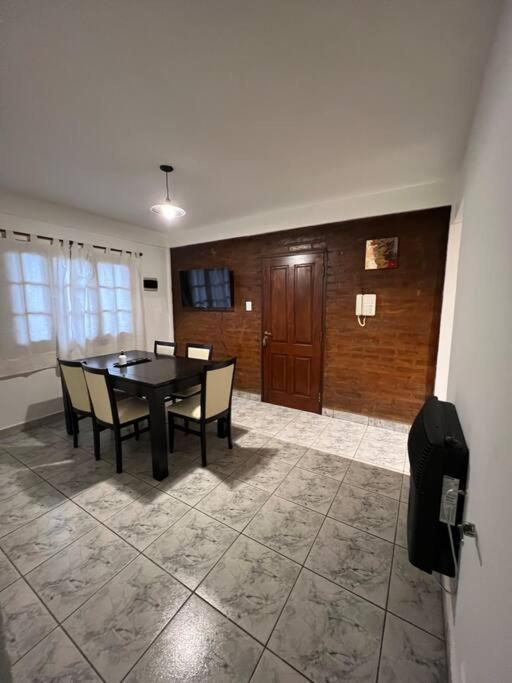 אל בולסון Departamentos Patagonia Calle Rivadavia מראה חיצוני תמונה